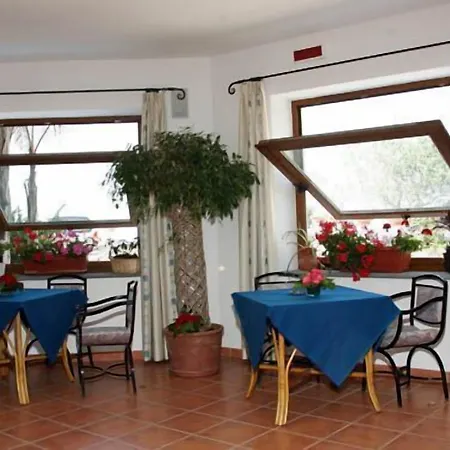Parco La Rosa 3*