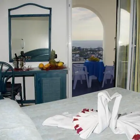 Parco La Rosa 酒店 3*