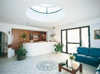 מלון Parco La Rosa 3*