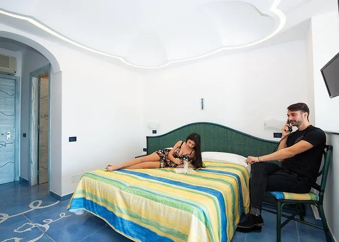 Hotell Parco La Rosa 3*