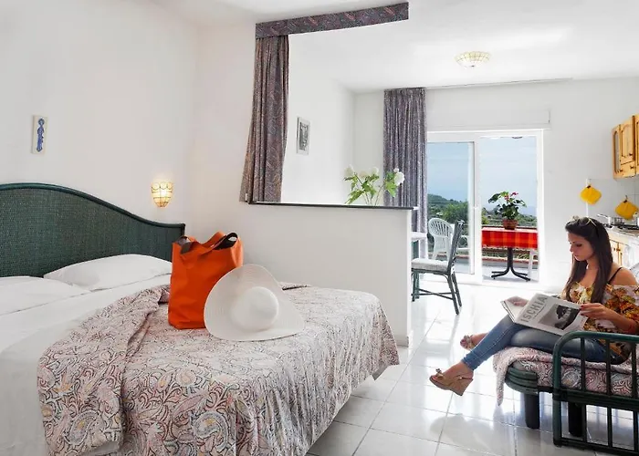 Отель Parco La Rosa 3*